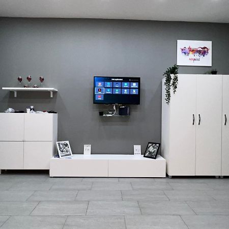 Lad 75 Appartement Napels Buitenkant foto