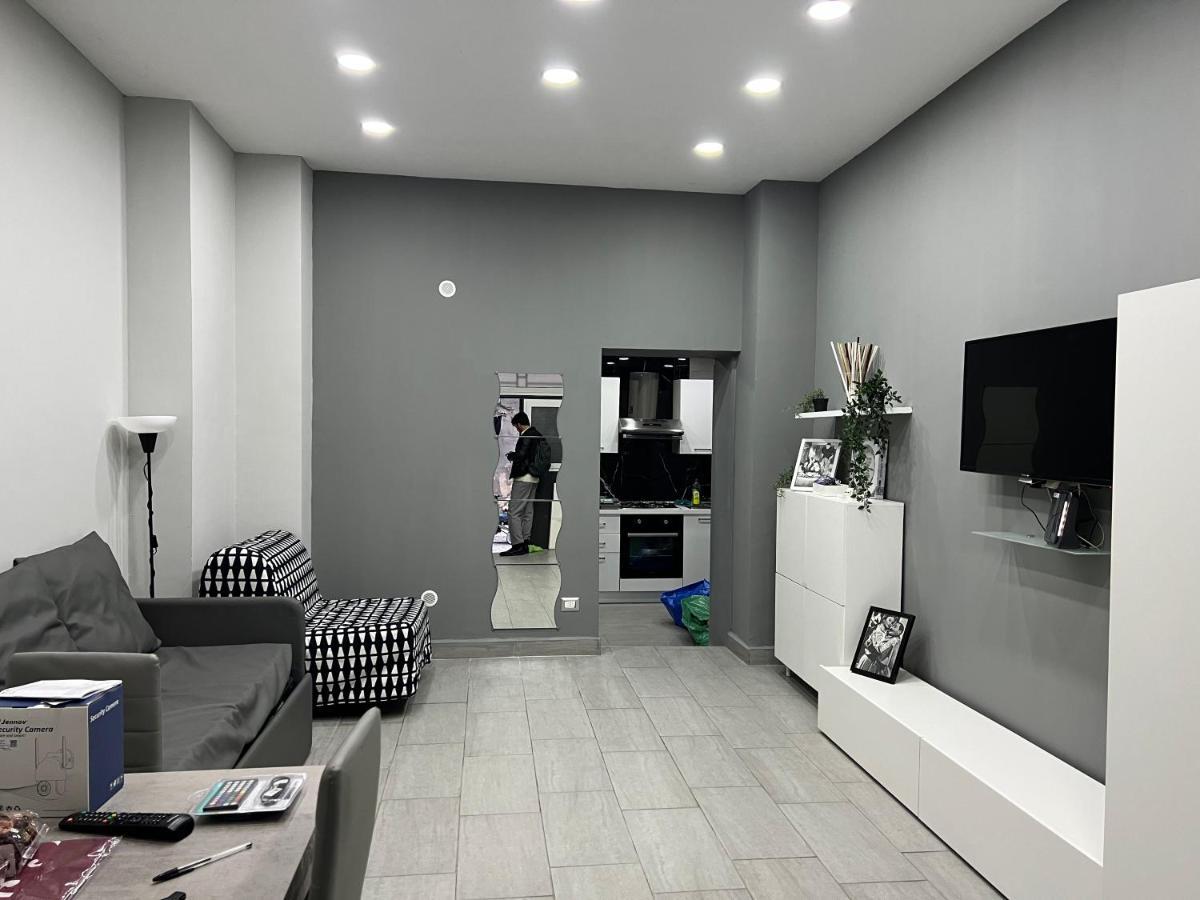 Lad 75 Appartement Napels Buitenkant foto