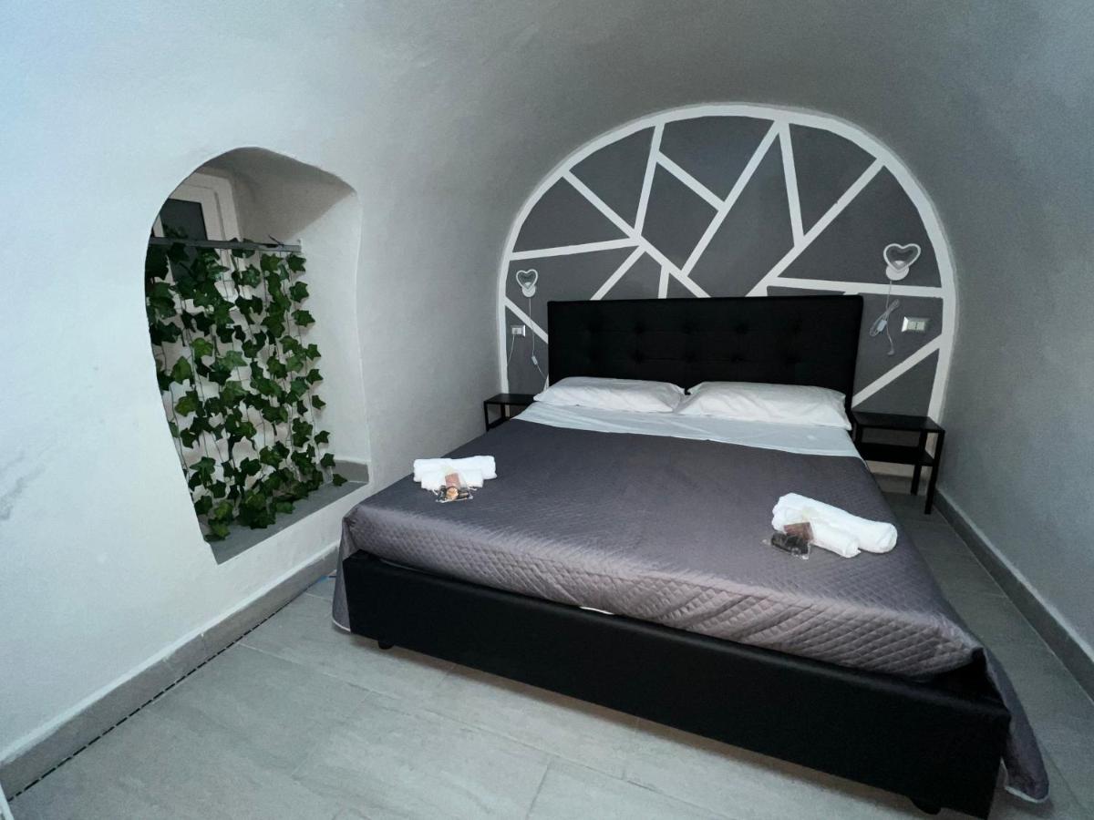 Lad 75 Appartement Napels Buitenkant foto