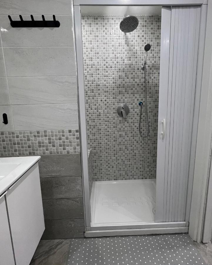 Lad 75 Appartement Napels Buitenkant foto