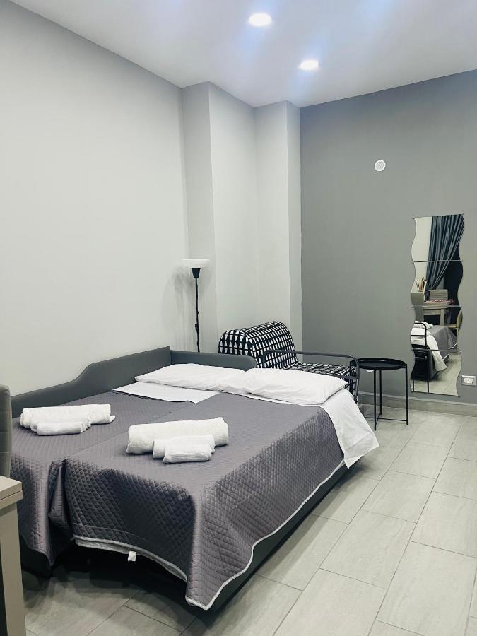 Lad 75 Appartement Napels Buitenkant foto