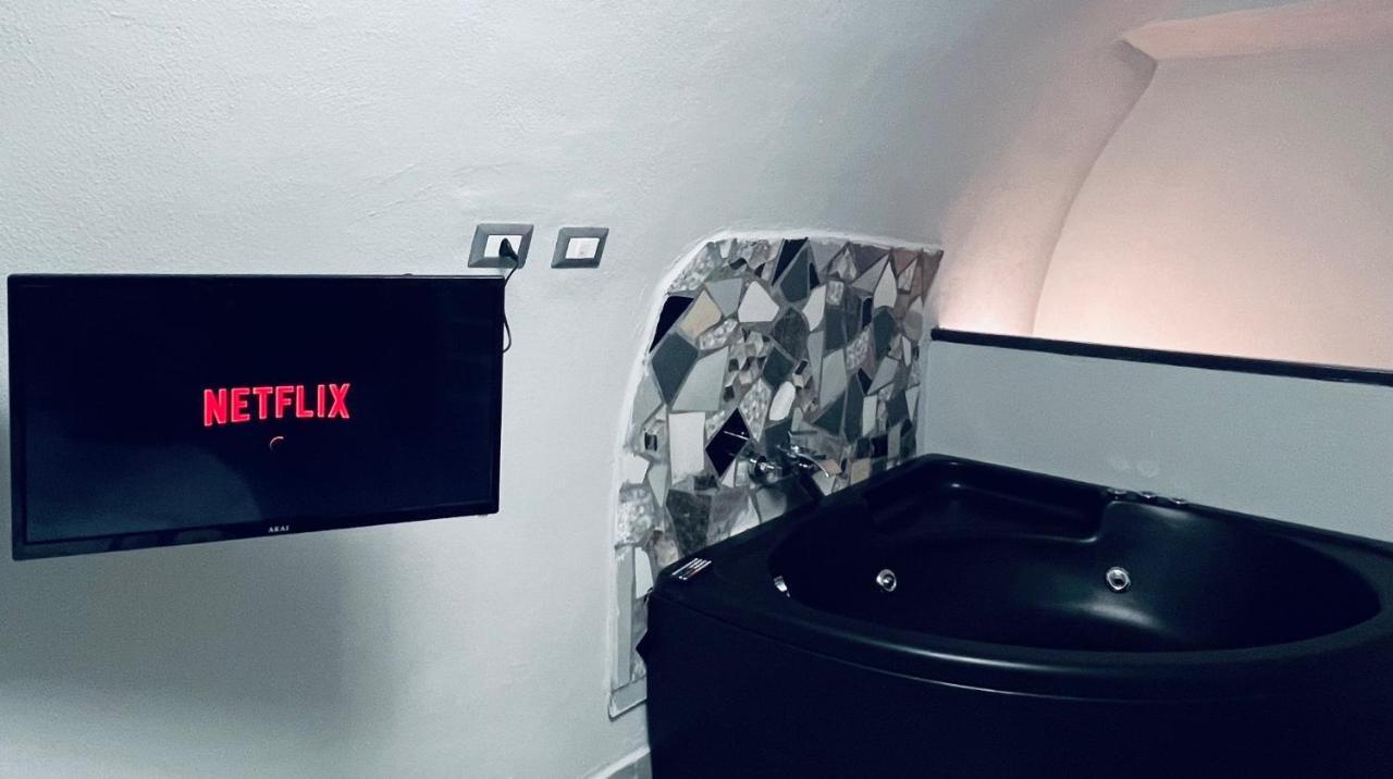 Lad 75 Appartement Napels Buitenkant foto